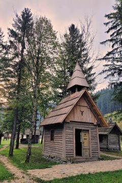 Vas starih poklicev Luče